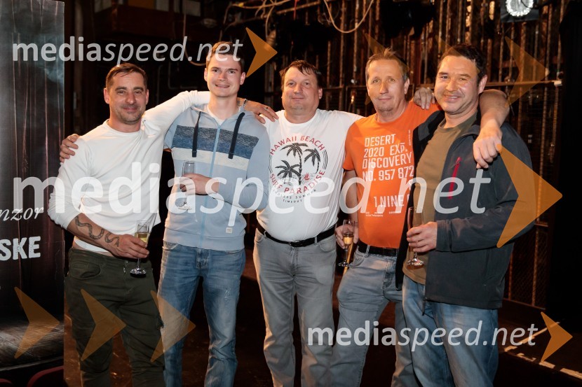 MandićCirkus, premiera