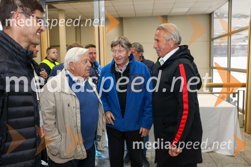  Milan Kučan, nekdanji predsednik Republike Slovenije;  Geza  Vogrinčič;  Štefan Seme, nekdanji slovenski hokejistSlovenija - Madžarska, hokejska tekma, VIP