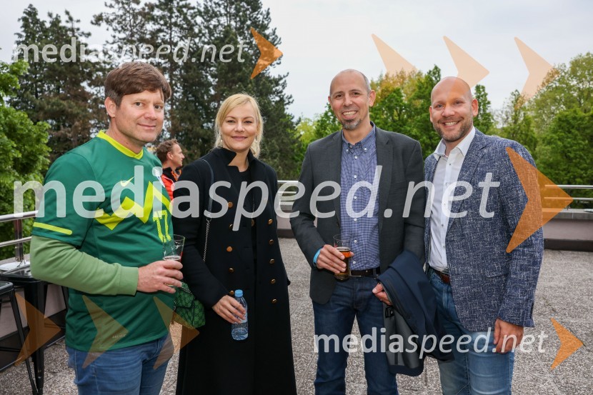  Janez Škrubej, partner, Invera Equity Partners;  Minu Anamaria Gvardjančič, partner, Odvetniška družba Ketler & Partnerji, member of Karanovic;  Črt Slokan, prokurist, Nova KBM;  Marko  Ketler, Senior partner, Odvetniška družba Ketler & Partnerji, member of KaranovicSlovenija - Madžarska, hokejska tekma, VIP