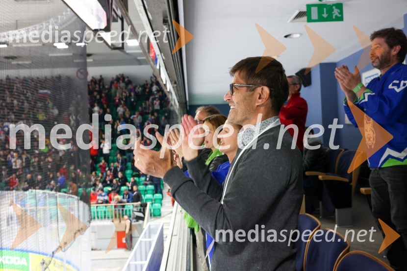  Matjaž Rakovec, predsednik Hokejske zveze SlovenijeSlovenija - Madžarska, hokejska tekma, VIP