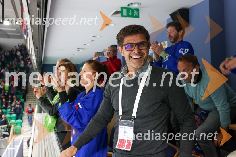  Matjaž Rakovec, predsednik Hokejske zveze SlovenijeSlovenija - Madžarska, hokejska tekma, VIP