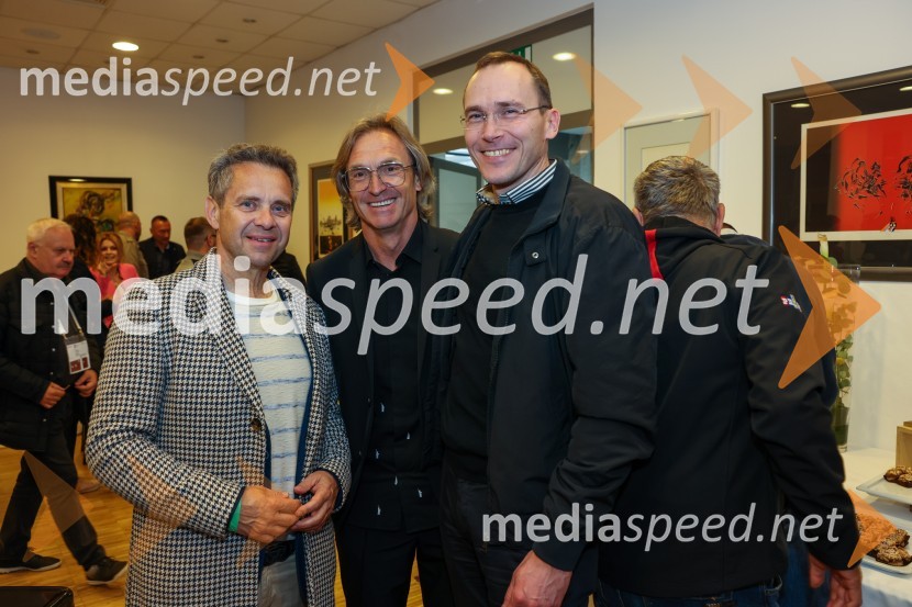  Tomaž Vesel, predsednik računskega sodišča RS;  Mitja Sojer, frizer, Mič Styling;  Rasto Oderlap, direktor, podjetje Autocommerce d.o.o.Slovenija - Madžarska, hokejska tekma, VIP