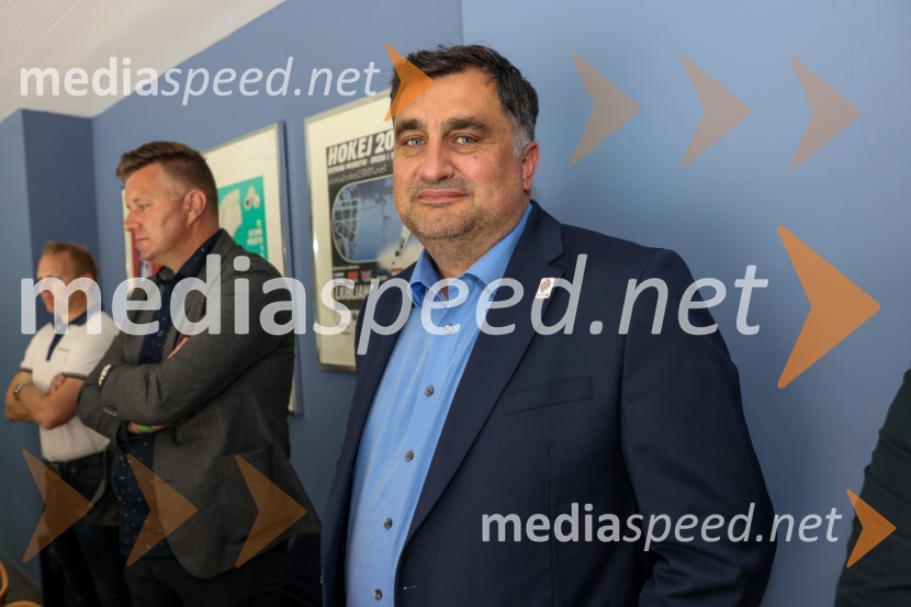 mag. Peter Bohinec, predsednik, HDD Sij Acroni JeseniceSlovenija - Madžarska, hokejska tekma, VIP