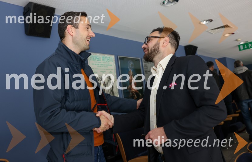  Matej Tonin, podpredsednik vlade in minister za obrambo;  Andor Ferenc Dávid, madžarski veleposlanik v SlovenijiSlovenija - Madžarska, hokejska tekma, VIP