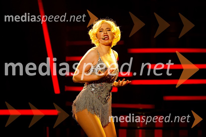  Adrijana Kamnik, pevkaZnan obraz ima svoj glas, 8. oddaja