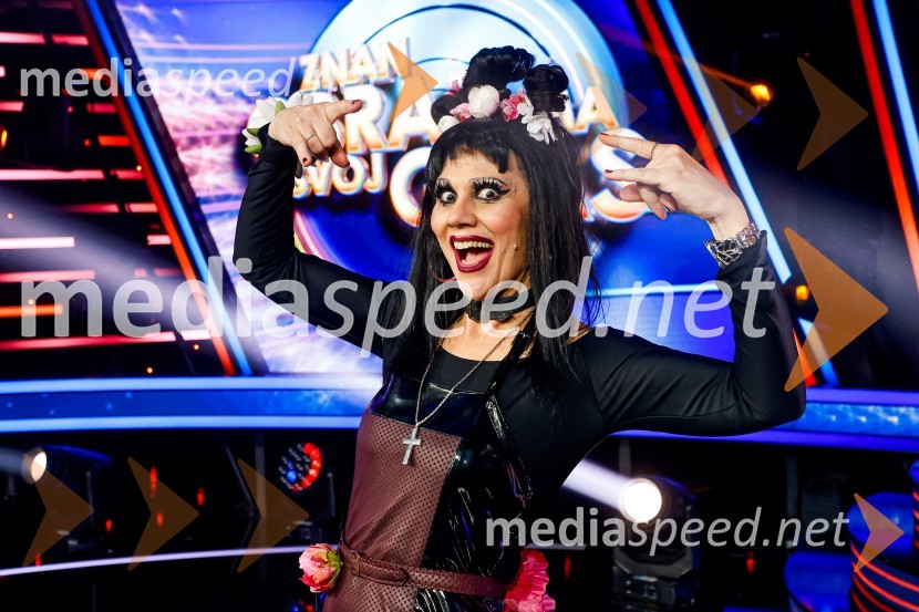  Damjana Golavšek, pevkaZnan obraz ima svoj glas, 8. oddaja