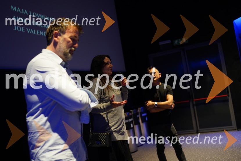  Vlado Bulajić, filmski producent;  Mirel Knez, igralka;  Damjan Vinter, voditeljInventura, premiera slovenskega filma v Maribox