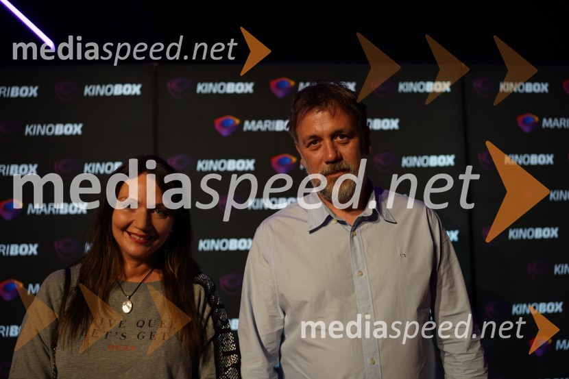  Mirel Knez, igralka;  Vlado Bulajić, filmski producentInventura, premiera slovenskega filma v Maribox