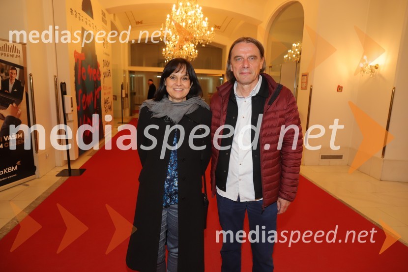  ... ;   Bojan Labović, scenarist in režiserNe ti meni Alice, premiera avtorskega projekta, SNG Maribor