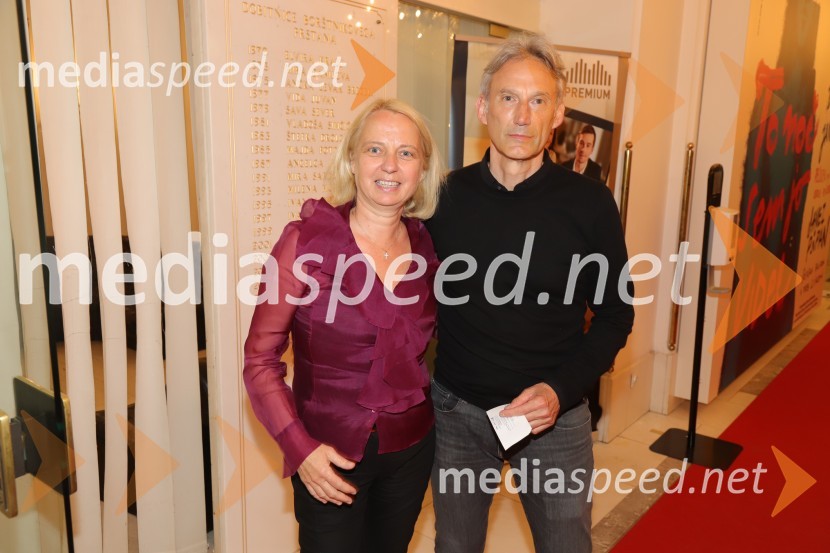  Jasmina Leskovar, SNG Maribor;  Igor  Leskovar, Mestna občina MariborNe ti meni Alice, premiera avtorskega projekta, SNG Maribor