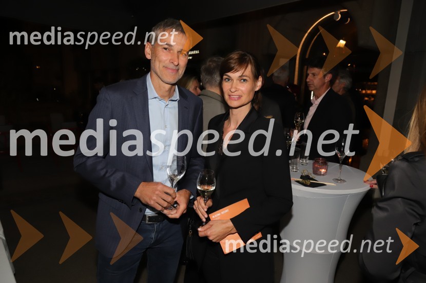 mag. Alan Perc, nekdanji direktor podjetja Energetika Maribor;  ... Ne ti meni Alice, premiera avtorskega projekta, SNG Maribor