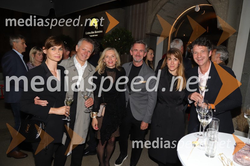  ... ;  Andrej Kac, odvetnik;  Alenka Lukić;  Marko Lukić, lastnik in direktor družbe Lumar IG;  ... ;  ... Ne ti meni Alice, premiera avtorskega projekta, SNG Maribor