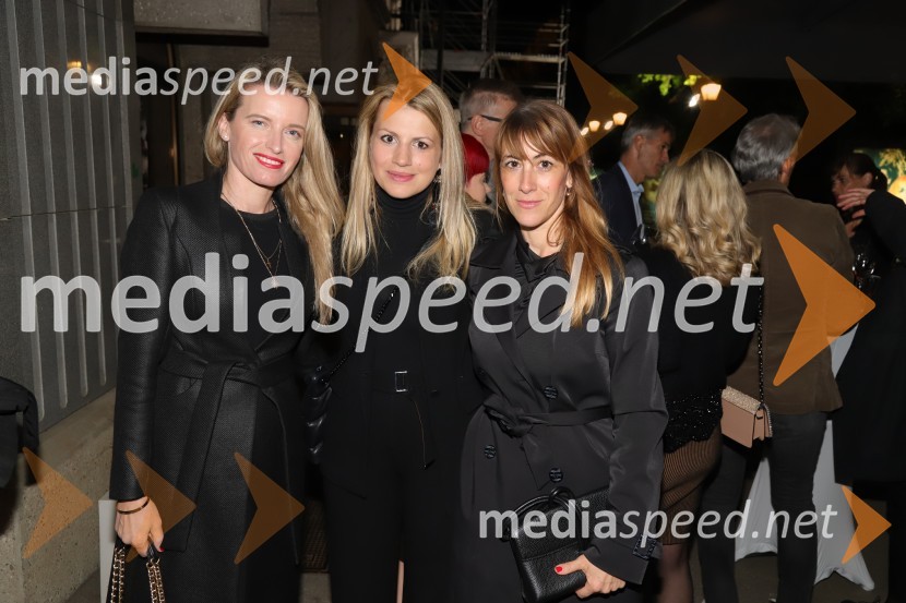  Anita Kolbl;  Katja Arsenovič, direktorica Rožmarin Hospitality Group;  ... Ne ti meni Alice, premiera avtorskega projekta, SNG Maribor