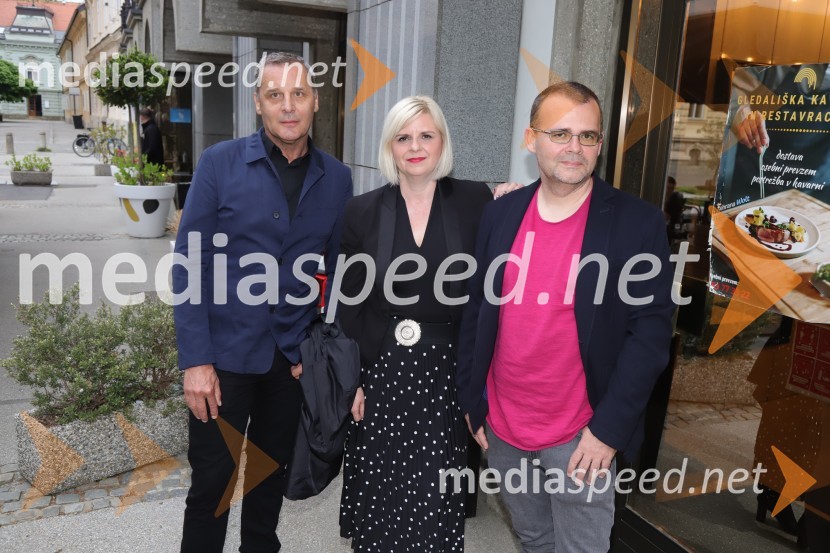 Danilo Rošker, direktor SNG Maribor;  Darja Čižek, marketing SNG Maribor;  Alan Kavčič, predstavnik za odnose z javnostmi SNG MariborNe ti meni Alice, premiera avtorskega projekta, SNG Maribor