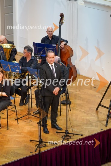  Boštjan Vrhovšek, asistent guvernerja v D 1912 Slovenija in Severna MakedonijaDobrodelni koncert mednarodnega rotarijskega orkestra ob 30-letnici Rotary kluba Maribor