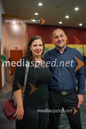  Eva Rapoc;  ... Dobrodelni koncert mednarodnega rotarijskega orkestra ob 30-letnici Rotary kluba Maribor