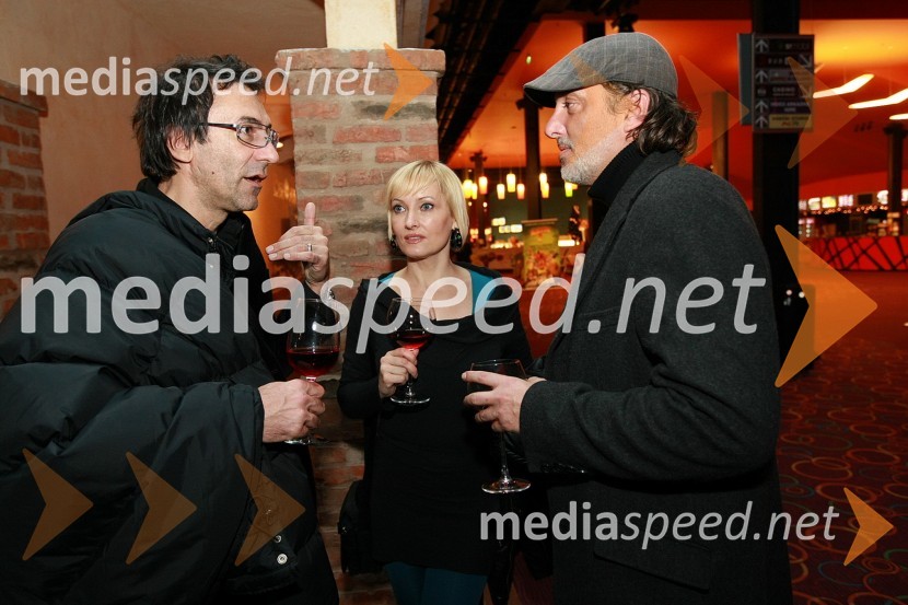 Branko Đurić - Đuro, režiser ter igralec, Tanja Ribič, igralka in Vinci Vogue Anžlovar, scenarist in režiserVampir z Gorjancev, predpremiera filma