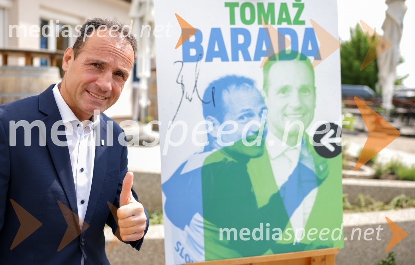  Tomaž Barada, taekwondoist in kickbokser, predsednik Športne zveze Maribor, predsednik Športne zveze Maribor, podpredsednik Olimpijskega komiteja SlovenijeTomaž Barada napovedal kandidaturo za predsednika OKS