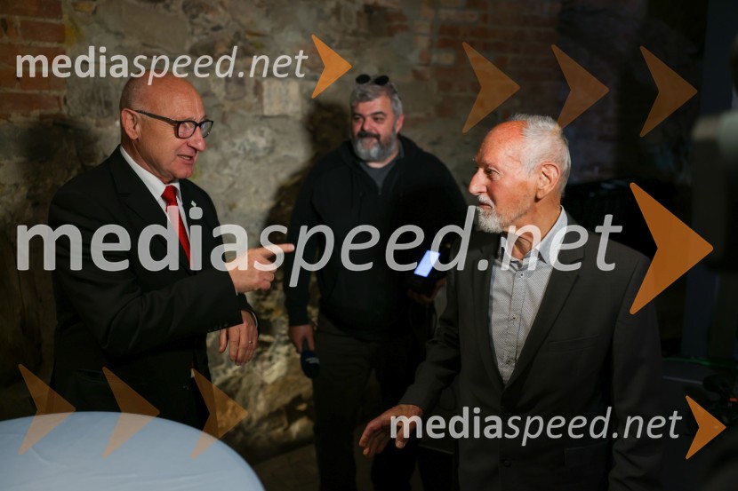  Bogdan Gabrovec, predsednik Olimpijskega komiteja Slovenije;  Miroslav Cerar, nekdanji gimnastičar, predsednik Odbora za podeljevanje Bloudkovih priznanjTomaž Barada napovedal kandidaturo za predsednika OKS