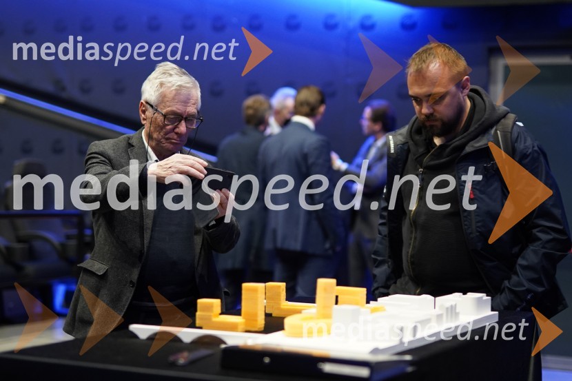 Šestim arhitekturnim birojem danes predstavljeno gradivo za ureditev območja »Levi breg«