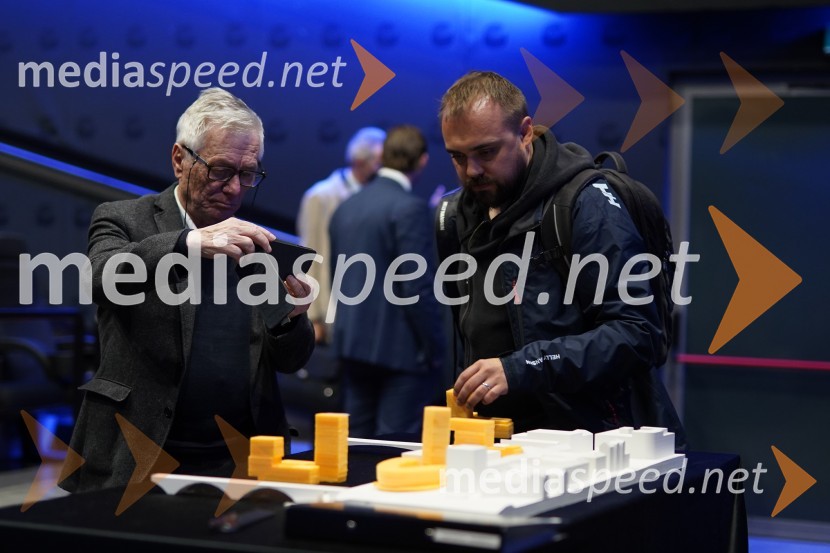 Šestim arhitekturnim birojem danes predstavljeno gradivo za ureditev območja »Levi breg«