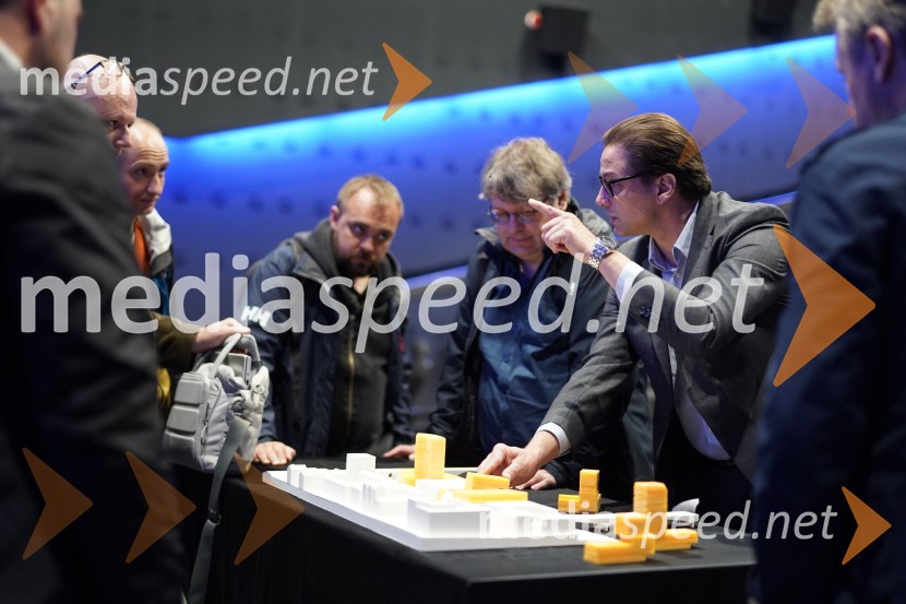 Šestim arhitekturnim birojem danes predstavljeno gradivo za ureditev območja »Levi breg«