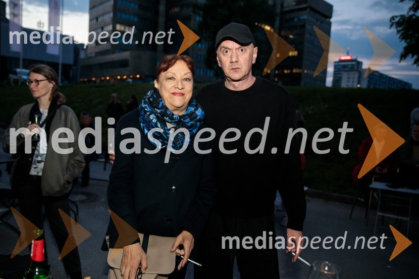  Damjana Černe, igralka;  Goran Injac, umetniški vodja, Slovensko mladinsko gledališčeDan zmage z Marcelom Štefančičem Jr