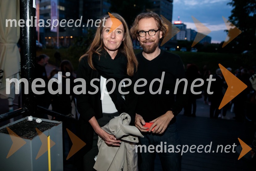  Tanja Oblak Črnič, profesorica na Fakulteti za družbene vede; dr. Aleš Črnič, profesor, Fakulteta za družbene vedeDan zmage z Marcelom Štefančičem Jr