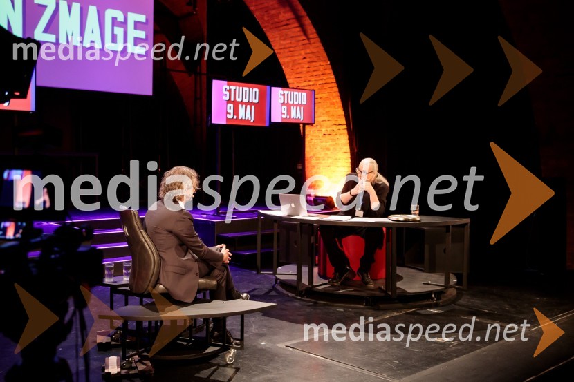  Robert Golob, predsednik stranke Gibanje Svoboda; mag. Marcel Štefančič ml., filmski kritik, publicist in TV voditeljDan zmage z Marcelom Štefančičem Jr