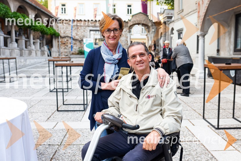 Otvoritev nove strehe v Poletnem gledališču Križank