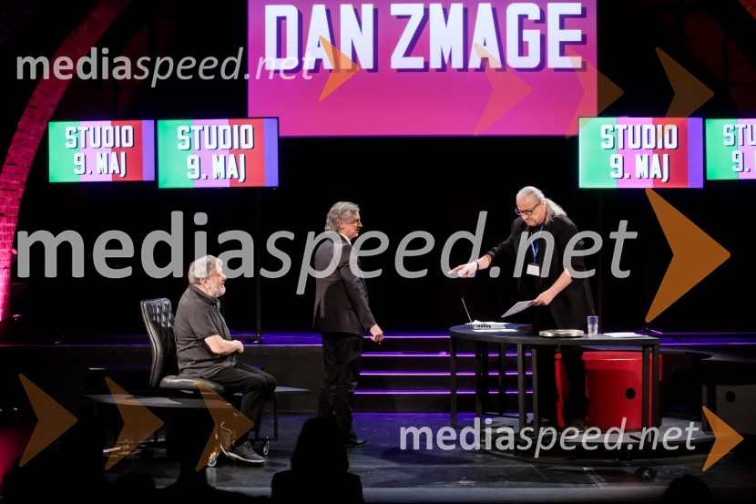 dr. Slavoj Žižek, filozof;  Robert Golob, predsednik stranke Gibanje Svoboda; mag. Marcel Štefančič ml., filmski kritik, publicist in TV voditeljDan zmage z Marcelom Štefančičem Jr