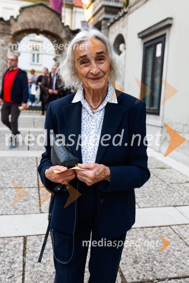  Ivanka Mežan, igralkaOtvoritev nove strehe v Poletnem gledališču Križank