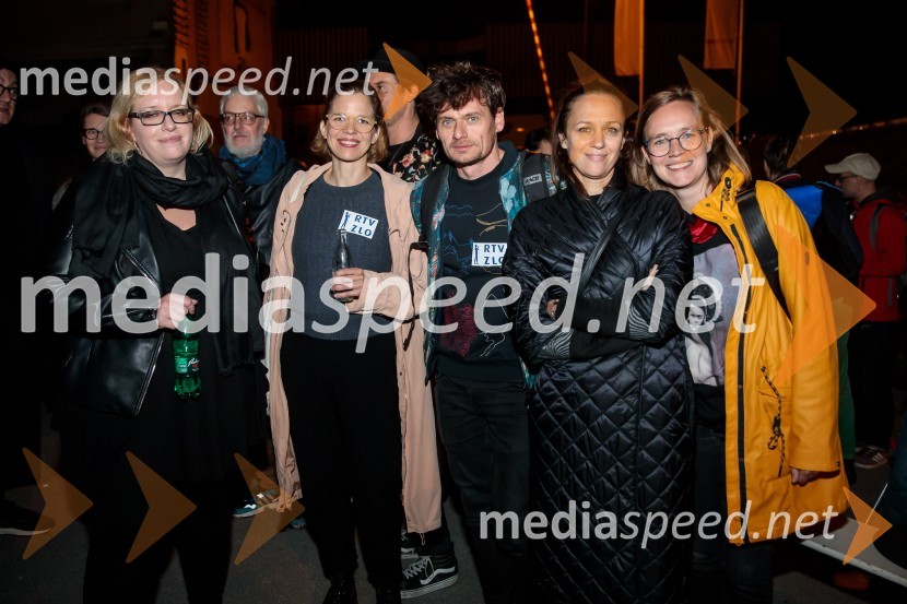  ... ;  ... ;  Primož Bezjak, igralec, plesalec;  Katarina Stegnar, igralka;  ... Dan zmage z Marcelom Štefančičem Jr