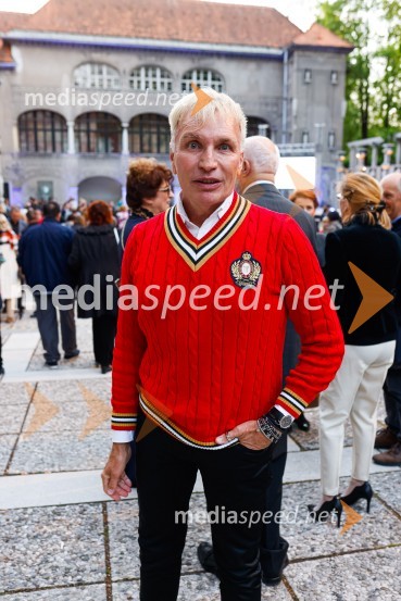   Igor  Jelen-Iggy, koreograf, lastnik plesnega centra IgenOtvoritev nove strehe v Poletnem gledališču Križank