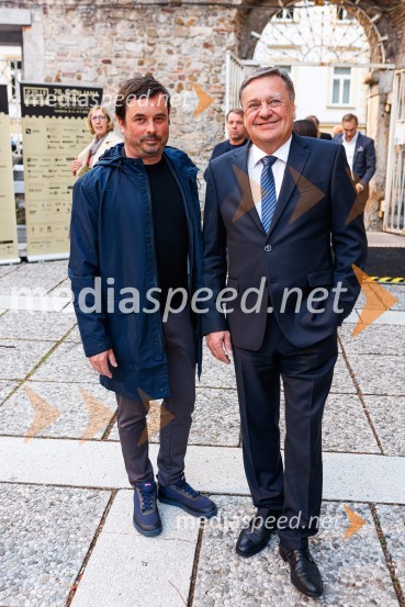  ... ;  Zoran Janković, župan, Mestna občina LjubljanaOtvoritev nove strehe v Poletnem gledališču Križank