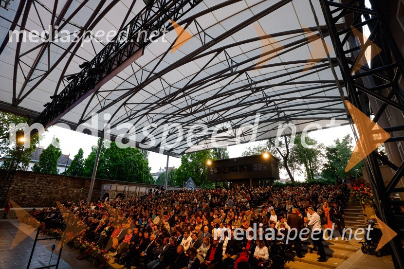 Otvoritev nove strehe v Poletnem gledališču Križank