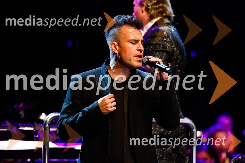  Omar Naber, glasbenikOtvoritev nove strehe v Poletnem gledališču Križank