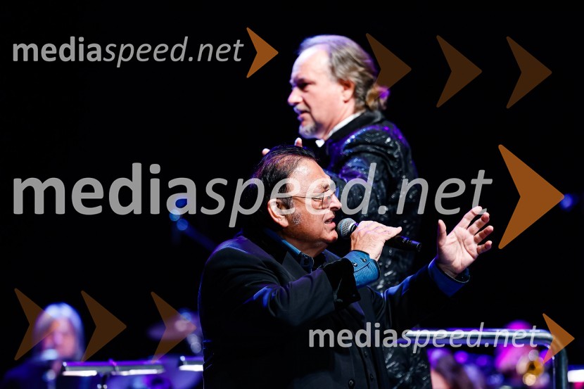  Oto Pestner, pevecOtvoritev nove strehe v Poletnem gledališču Križank