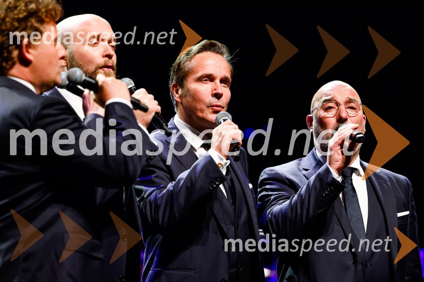  Janez Triler, 2. tenor, Slovenski oktet;  Jože Vidic, operni pevec, bariton, Slovenski oktetOtvoritev nove strehe v Poletnem gledališču Križank