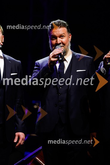  Janko  Volčanšek, bas, Slovenski oktetOtvoritev nove strehe v Poletnem gledališču Križank