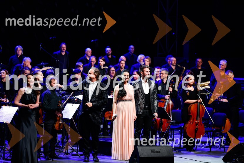 Otvoritev nove strehe v Poletnem gledališču Križank