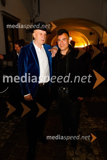  Vlado Kreslin, glasbenik;  Oto Pestner, pevecOtvoritev nove strehe v Poletnem gledališču Križank