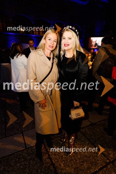  ... ;  Danica Lovenjak, novinarkaOtvoritev nove strehe v Poletnem gledališču Križank