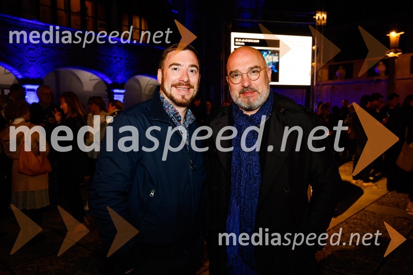  Darko Vidic, bariton, Slovenski oktet;  Jože Vidic, operni pevec, bariton, Slovenski oktetOtvoritev nove strehe v Poletnem gledališču Križank