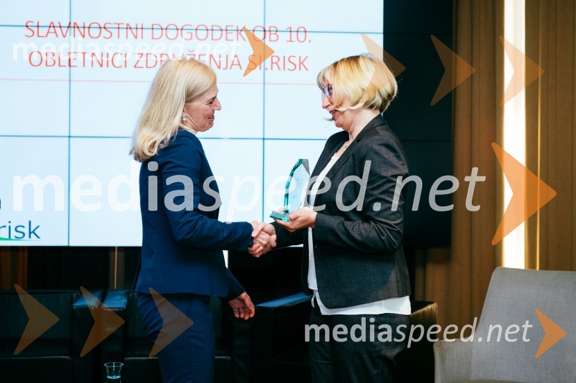  ... ;  Maja Šušteršič, vodja oddelka zavarovanj na Petrolu in predsednica Združenja S. I. RISKDeseta obletnica društva SI.RISK