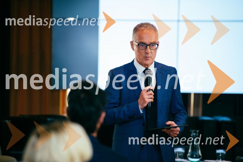  Igor Evgen Bergant, novinar in TV voditeljDeseta obletnica društva SI.RISK