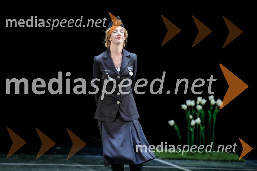  Eva Jesenovec, igralkaVeliki diktator, premiera drame