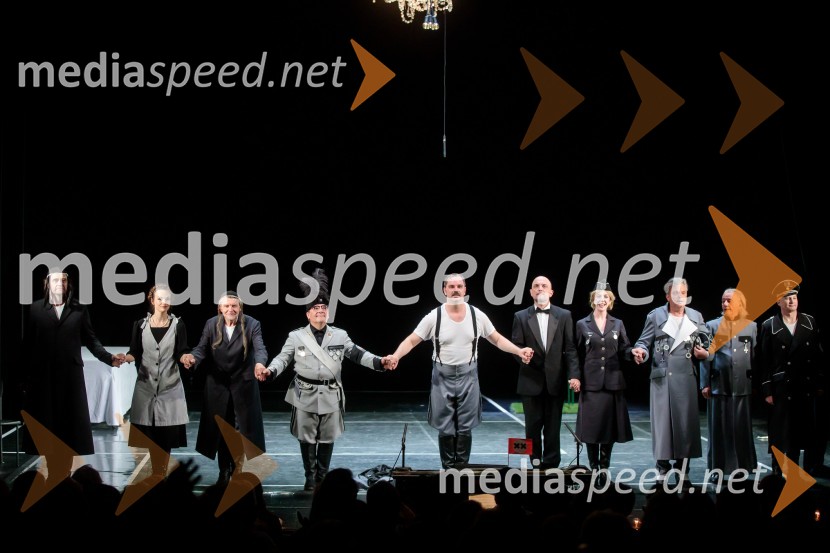 Veliki diktator, premiera drame