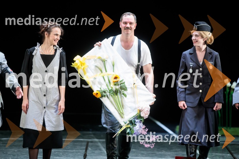  Tina Vrbnjak, igralka;  Jurij  Zrnec, igralec;  Eva Jesenovec, igralkaVeliki diktator, premiera drame