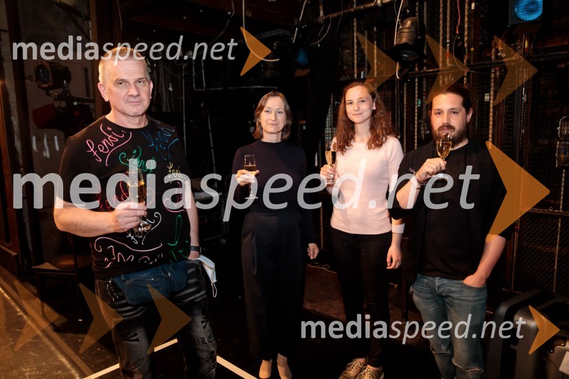 Veliki diktator, premiera drame